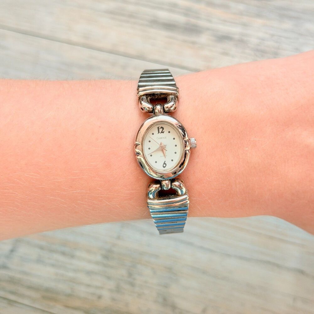 Carriage Silver Tone Oval Women’s Watch Stretch Band Petite Dainty Y2K Quartz